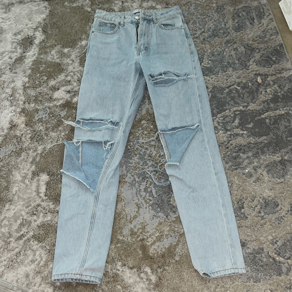 Adika light wash ripped jeans size xxs